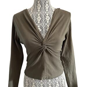 🐚🪼 2/20$ TOPS 🪼🐚 H&m Olive Green Front Twist Long Sleeve Top